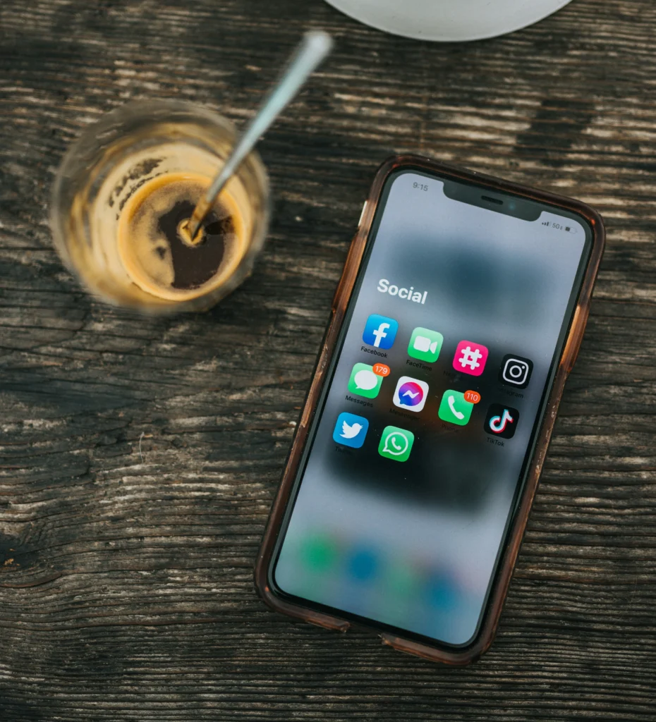 Overview of Cost:  Social Media Marketing in the Philippines 4 The Status of Social Media Marketing in the Philippines