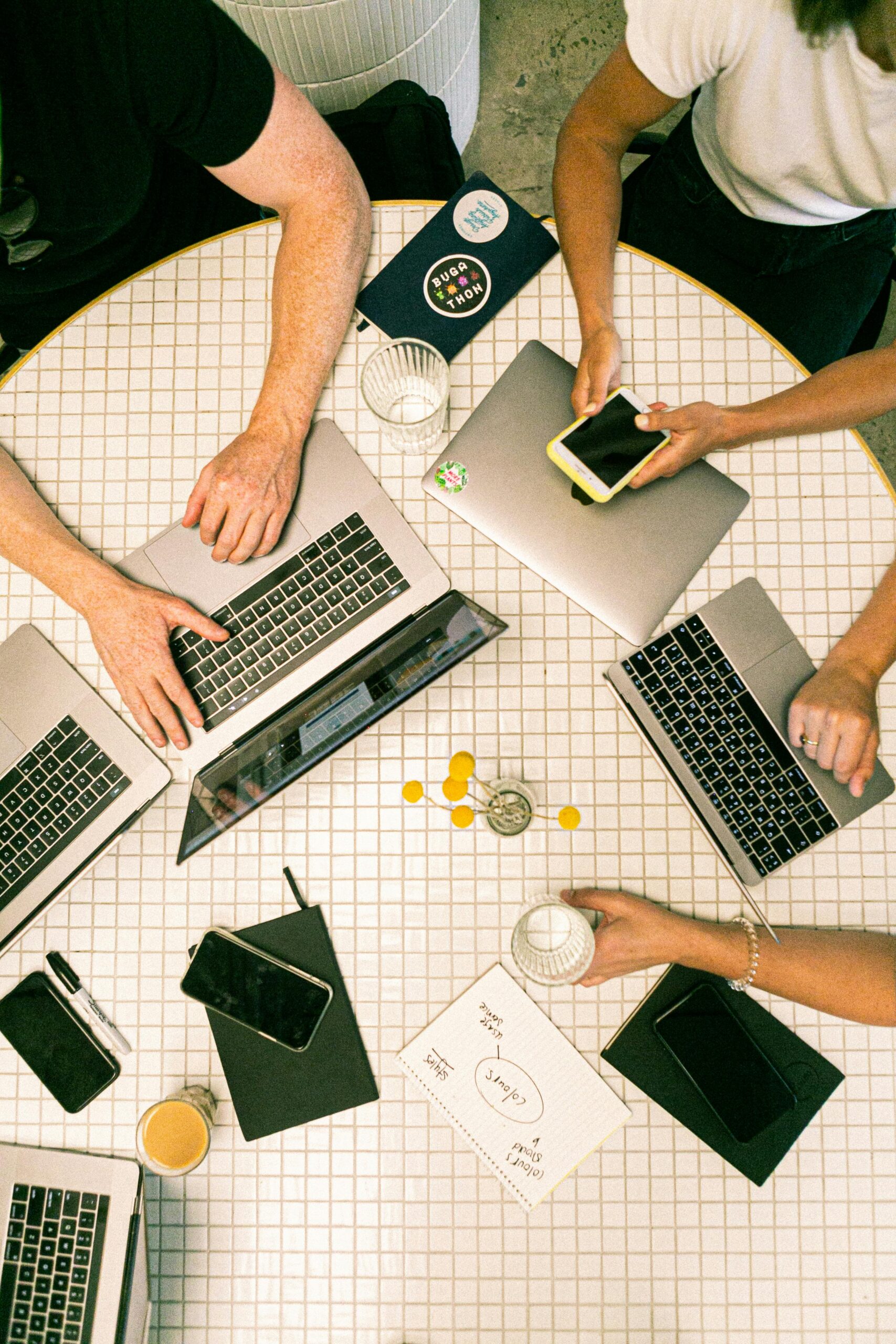 Digital Marketer VA vs Digital Marketing Agency 1 Digital Marketer VA vs Digital Marketing Agency